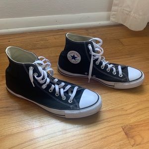 Black Converse Chuck Taylor High Top